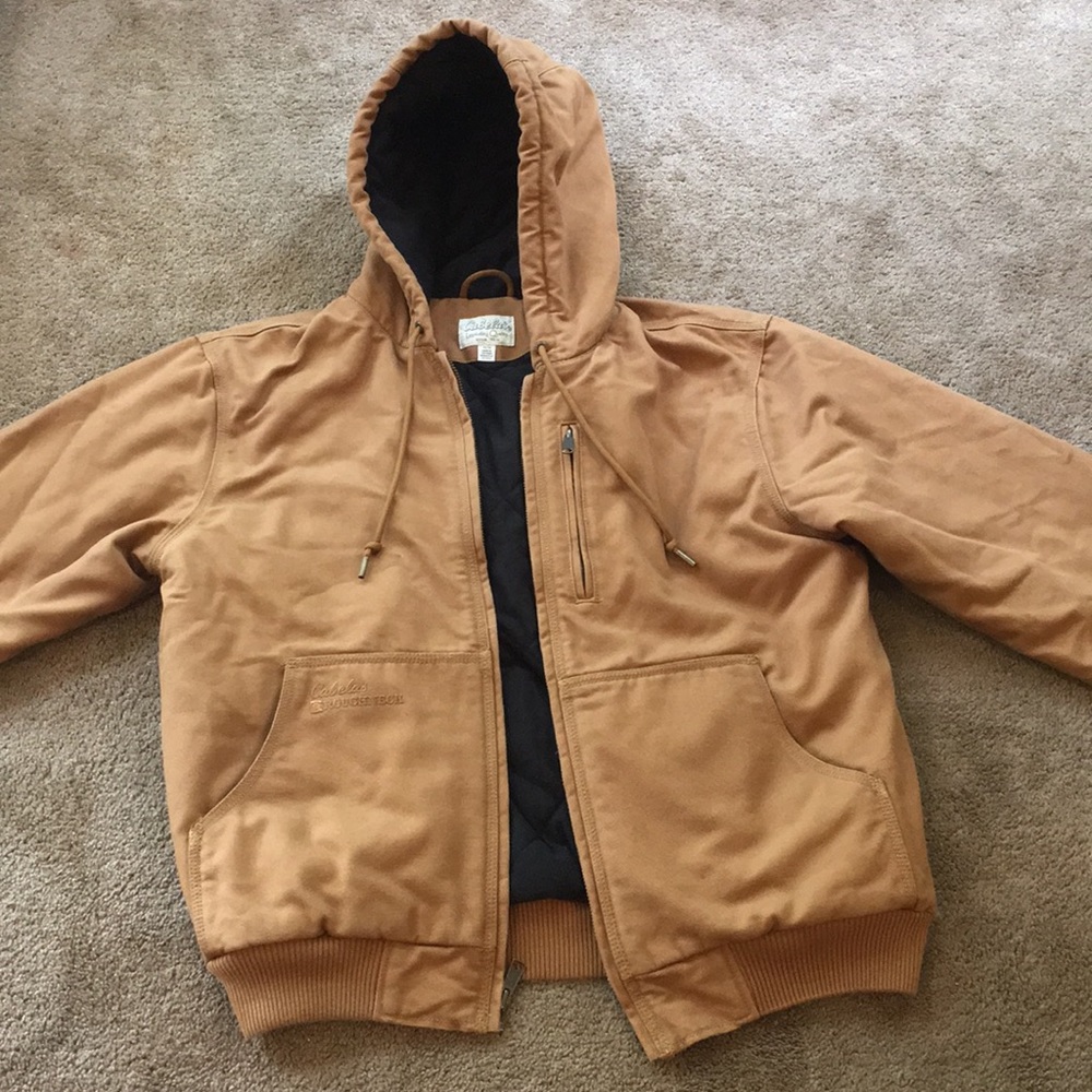 MENS CABELA’S COAT🔥 SIZE MEDIUM!!